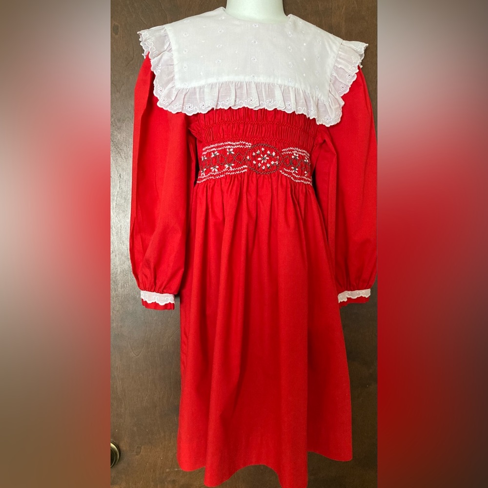 Vintage Polly Flinders hand smocked long sleeved dress, size 7 embroidered